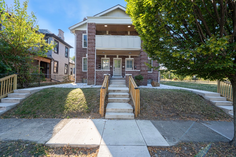 605-607-607 S Champion Ave in Columbus, OH - Foto de edificio