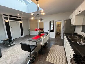 123 King St in London, ON - Building Photo - Building Photo