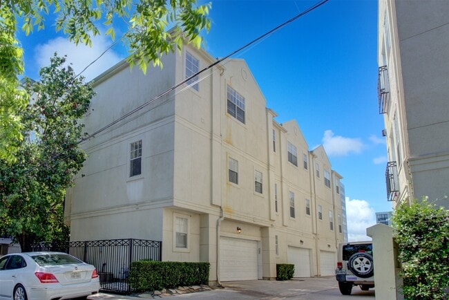 property at 105 Detering St