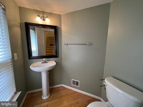 656 Belmont Bay Dr in Woodbridge, VA - Building Photo - Building Photo
