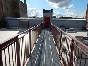 2109 S Ashland Ave in Chicago, IL - Building Photo - Building Photo