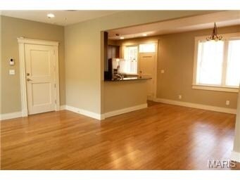 4101 Magnolia Ave, Unit 4101 202 in St. Louis, MO - Foto de edificio - Building Photo