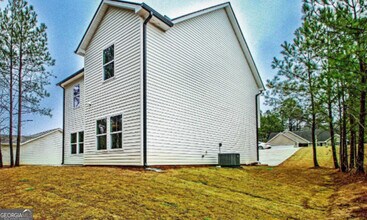 87 Mineral Springs Ln in Newnan, GA - Building Photo - Building Photo