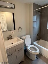 200 N Lehigh Ave-Unit -2 in Cranford, NJ - Building Photo - Building Photo