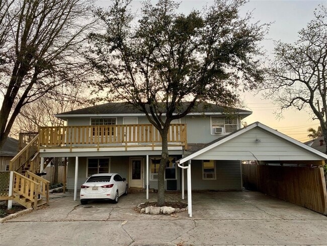 property at 1306 Heights St