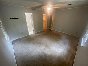 3162 Cowden Ave in Memphis, TN - Building Photo - Building Photo