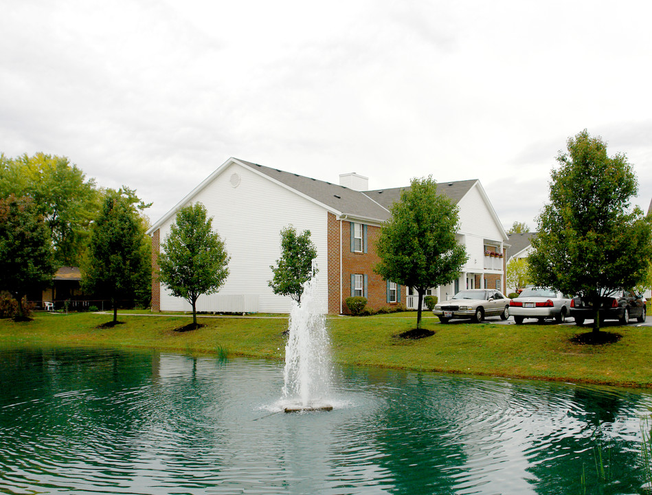 The Colony at Maple Canyon in Columbus, OH - Building Photo