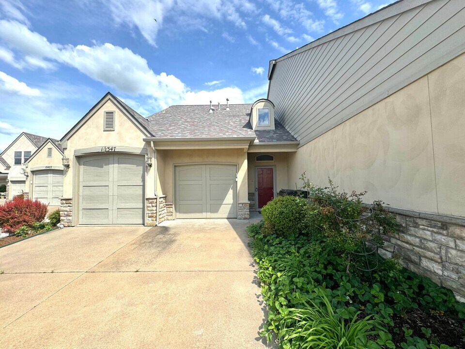 10347 N 139th E Ave in Owasso, OK - Building Photo