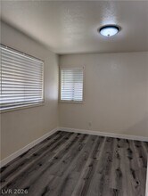 4440 Woodpine Dr in Las Vegas, NV - Building Photo - Building Photo