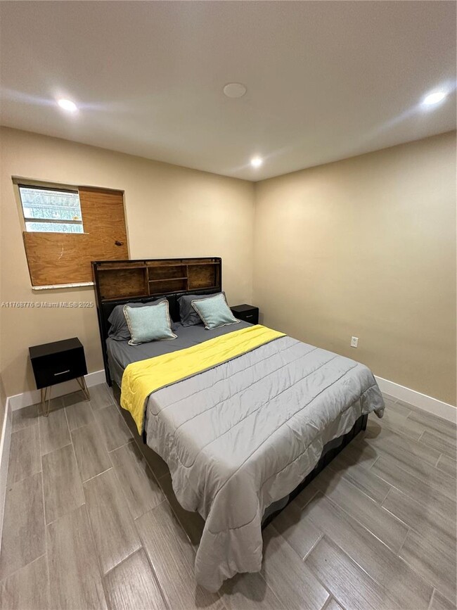 234 NE 55th Terrace in Miami, FL - Building Photo - Building Photo