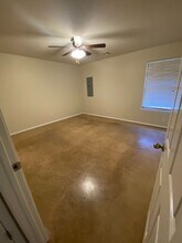 2428 Ellis Dr in Shawnee, OK - Building Photo - Building Photo