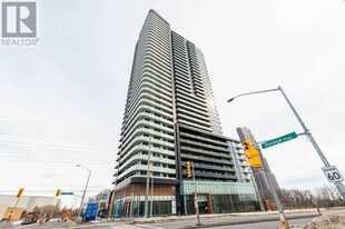 7895 Jane St in Vaughan, ON - Building Photo