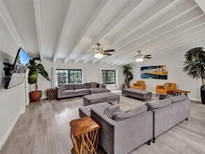 2500 NE 19th St in Pompano Beach, FL - Building Photo - Building Photo