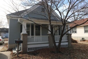1015 Bertrand St in Manhattan, KS - Building Photo
