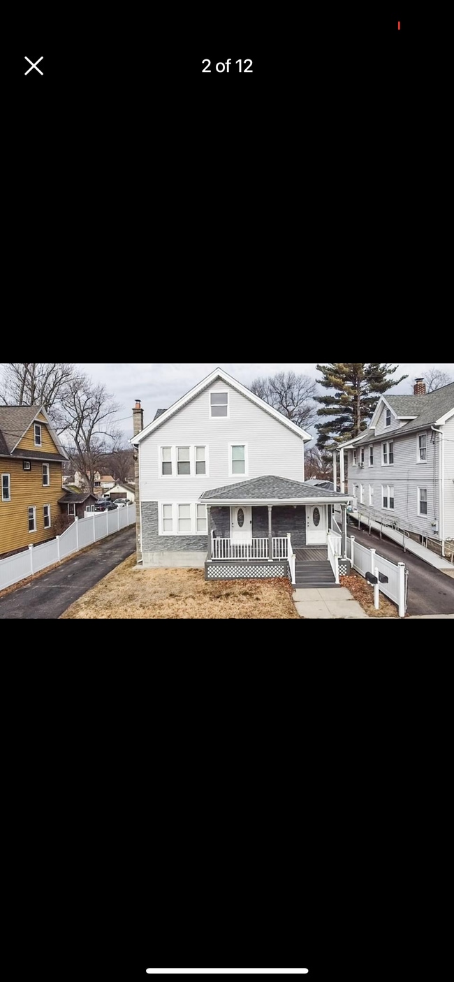 48 Silver St Rentals in Springfield, MA