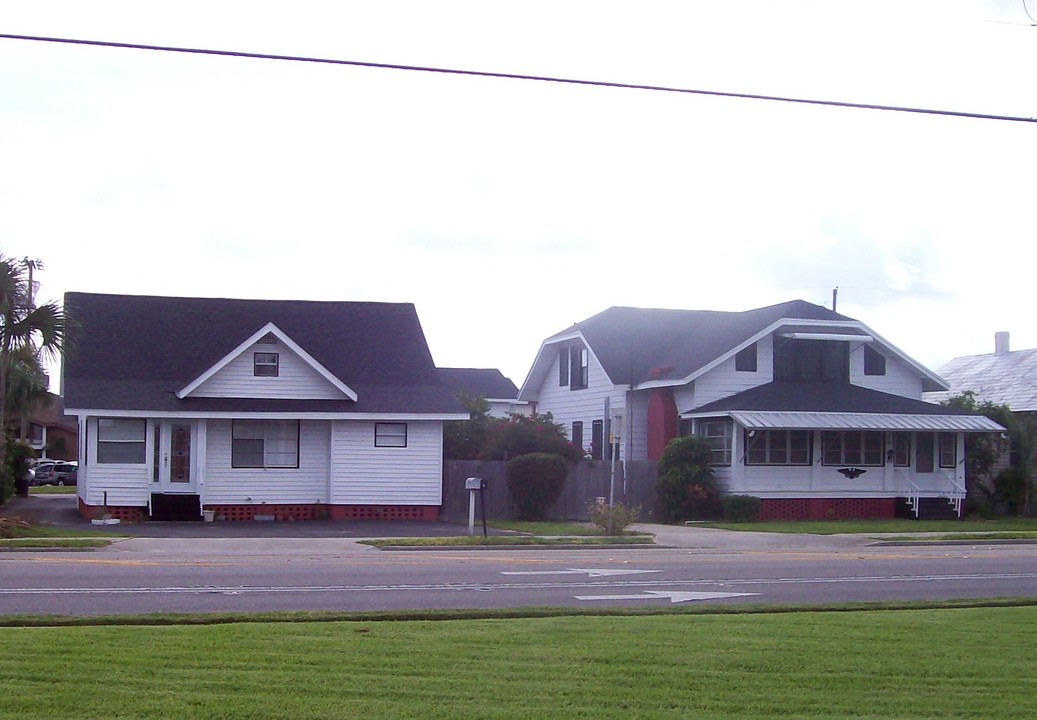 401 S Franklin St in Sebring, FL - Building Photo