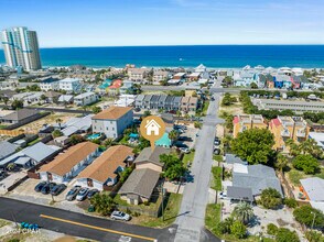 4003 Hurt St in Panama City Beach, FL - Building Photo - Building Photo