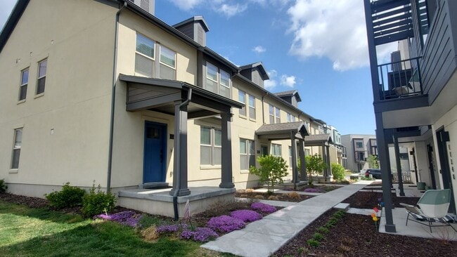 property at 11338 S Willow Walk Dr