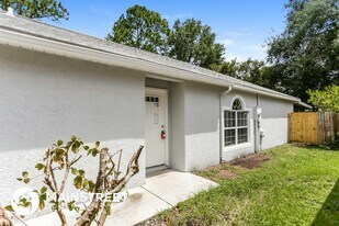 2663 Kimberly Forest Dr E in Jacksonville, FL - Building Photo