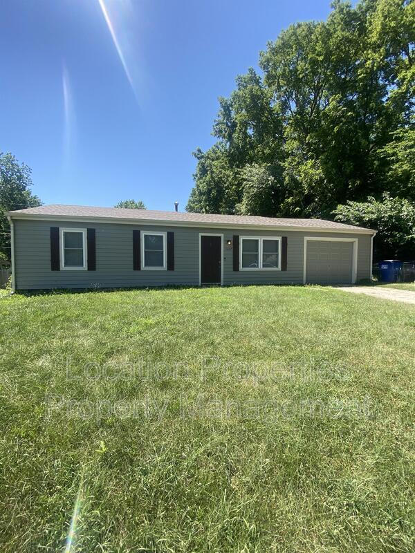 property at 1207 E 19th St