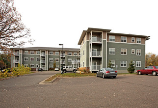 McCarrons Pond in Roseville, MN - Building Photo - Building Photo