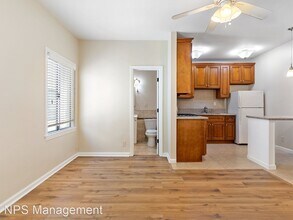 1324 N Peterson Ave in Long Beach, CA - Building Photo - Building Photo