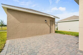 1458 Waverunner Ln in Winter Garden, FL - Building Photo - Building Photo