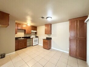 2780 Determine Dr in Atwater, CA - Foto de edificio - Building Photo