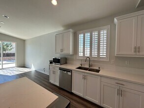 28343 Harvest Gold Ct in Menifee, CA - Building Photo - Building Photo