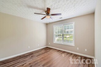 315 Chestnut Dr in Covington, GA - Building Photo - Building Photo