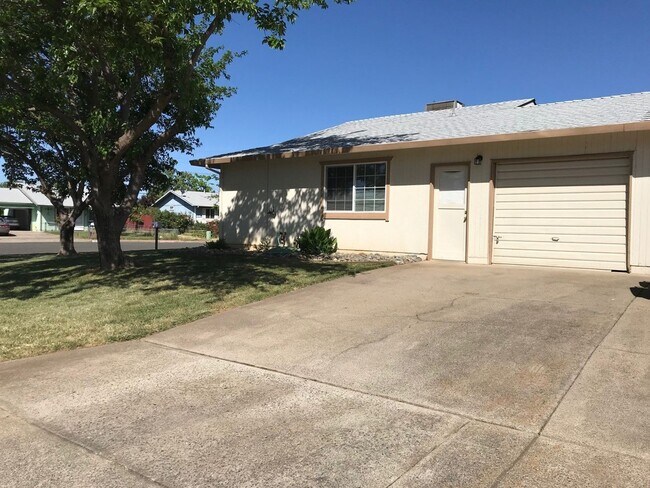 1970 Spruce Cir in Anderson, CA - Building Photo - Building Photo