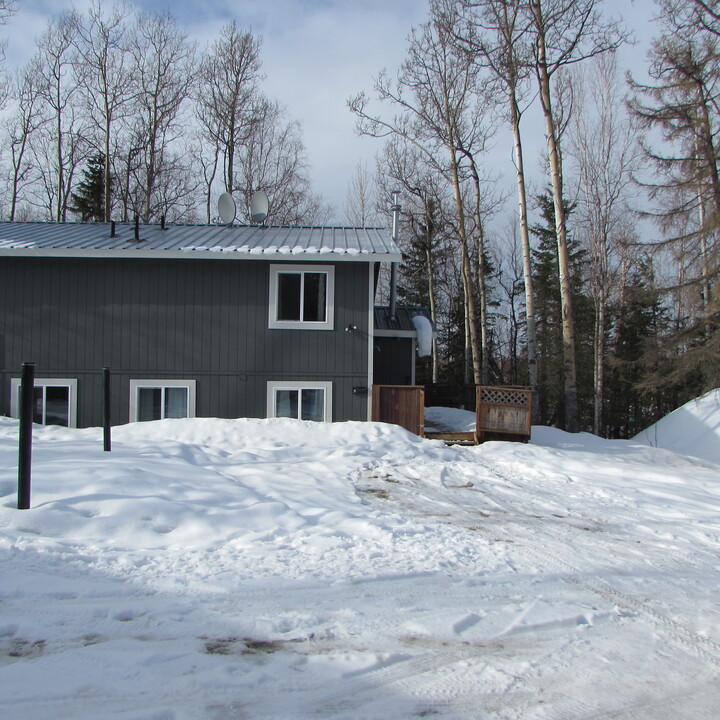 3565 N Tamar Rd, Unit A in Wasilla, AK - Building Photo