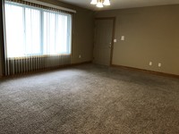 Cobblestone Circle Apartment 2 Bedroom, 1 ... in Waterloo, IA - Foto de edificio - Building Photo