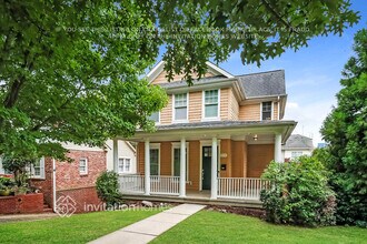 415 S Summit Ave in Charlotte, NC - Building Photo - Building Photo