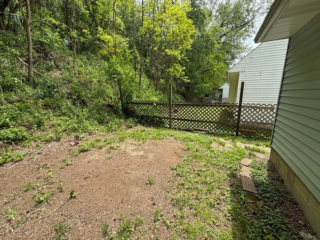 717 Jefferson Rd in Pittsburgh, PA - Building Photo - Building Photo