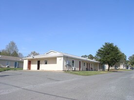 Riverside Village in Monroe, NC - Building Photo