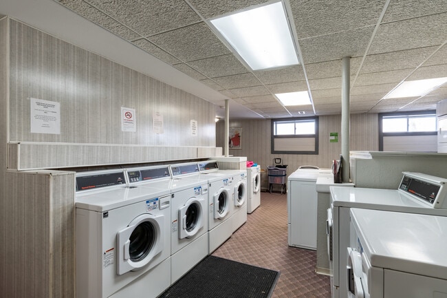 Genesee Village - Flint, MI