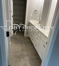 383 E Burleson Ave in Mart, TX - Building Photo - Building Photo