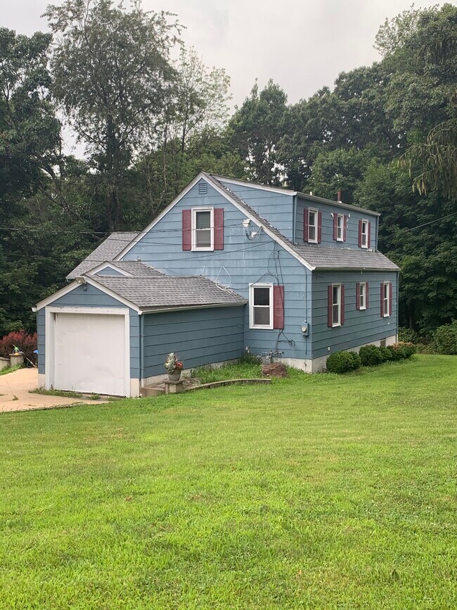 7 Farview Ave Rentals in Randolph, NJ