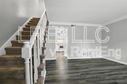 3417 Clingstone Way in Louisville, KY - Building Photo - Building Photo