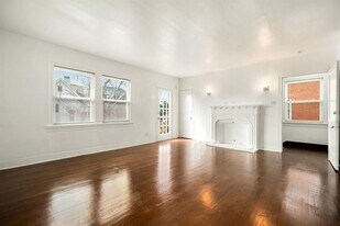 1202 Barkdull St in Houston, TX - Building Photo