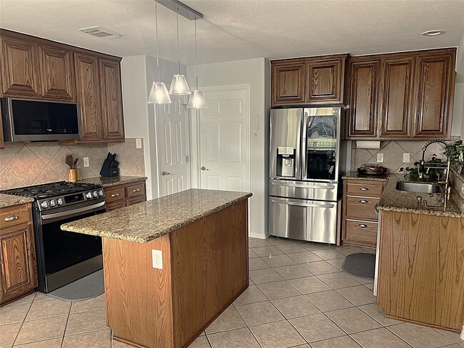 8426 Hunters Village Dr