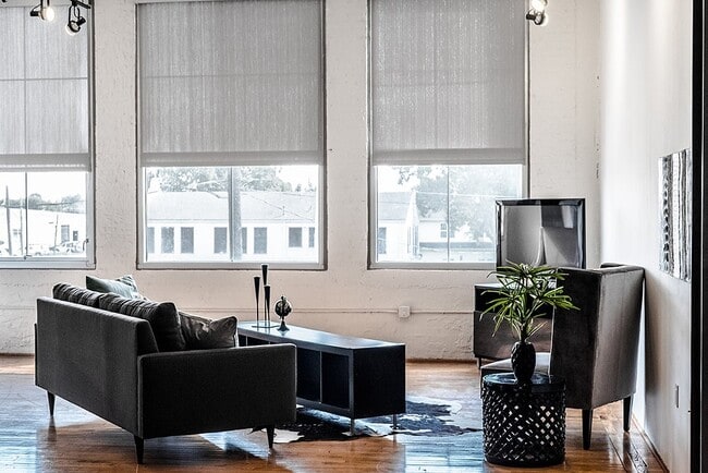 property at 1312 Live Oak St