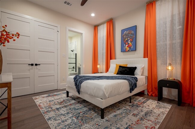 property at 915 Thompson St