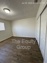 1629 E Douglas Ave in Visalia, CA - Building Photo - Building Photo