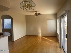 8419 W Salter Dr in Peoria, AZ - Building Photo - Building Photo