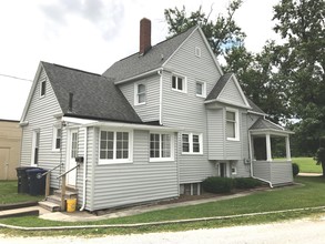 961 Home Ave in Akron, OH - Foto de edificio - Building Photo