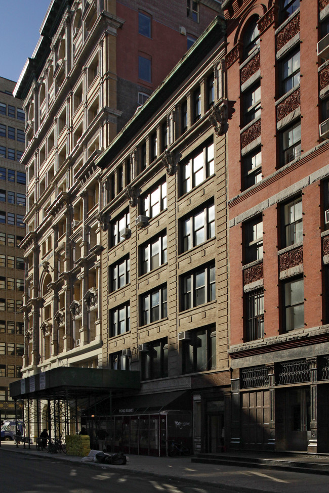 111 Hudson St