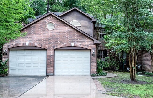 property at 134 Willowwood Cir