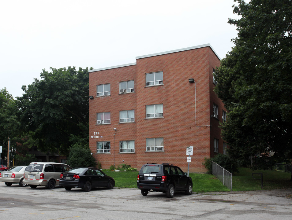 Pendrith Park in Toronto, ON - Building Photo